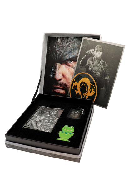Metal Gear Solid Delta Collector's Set by Fanattik