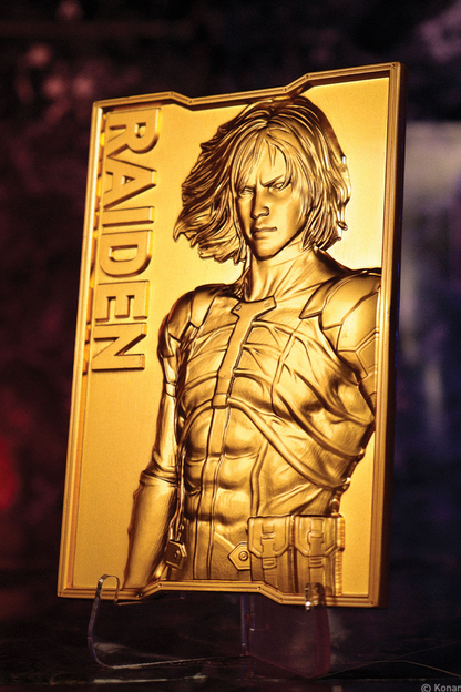 Metal Gear Solid 2 - 24k Gold Plated Raiden Ingot by Fanattik